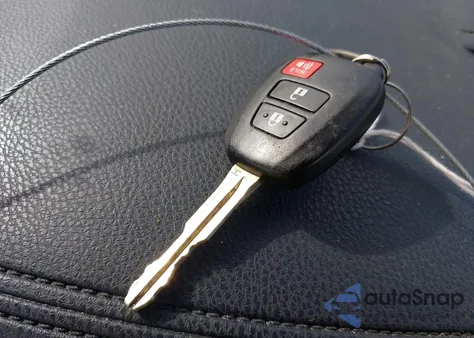 2018 Toyota Highlander Le from USA, damaged, VIN 5TDZZRFH2JS243452